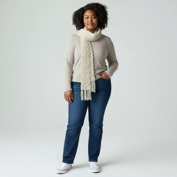 New York & Company Solid White Cream Chunky Knitted Long Scarf with fringe - Picture 1 of 7